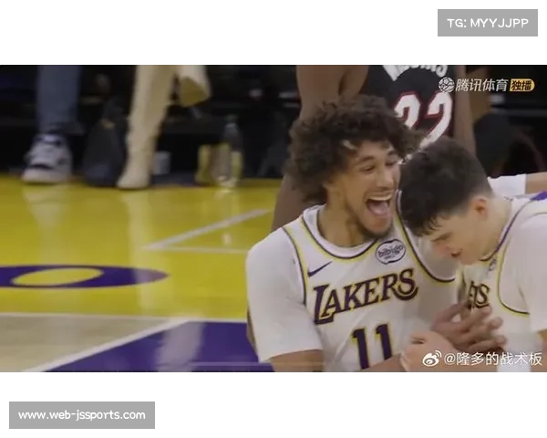 湖人拉拉维亚爆发砍下25分 帮助球队战胜热火